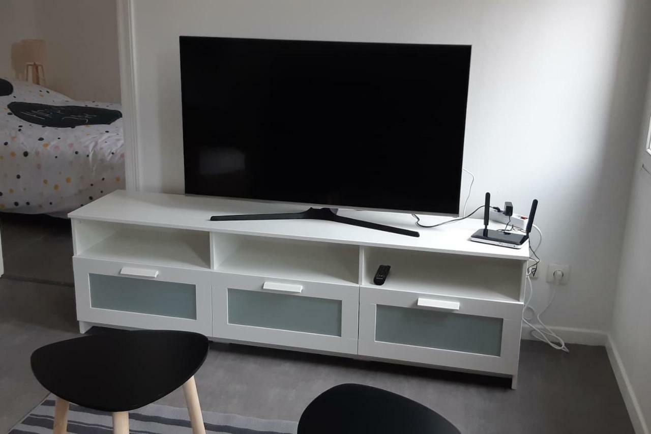 Elbeuf Etage 1 Sweet Home Netflix Wifi Eksteriør billede
